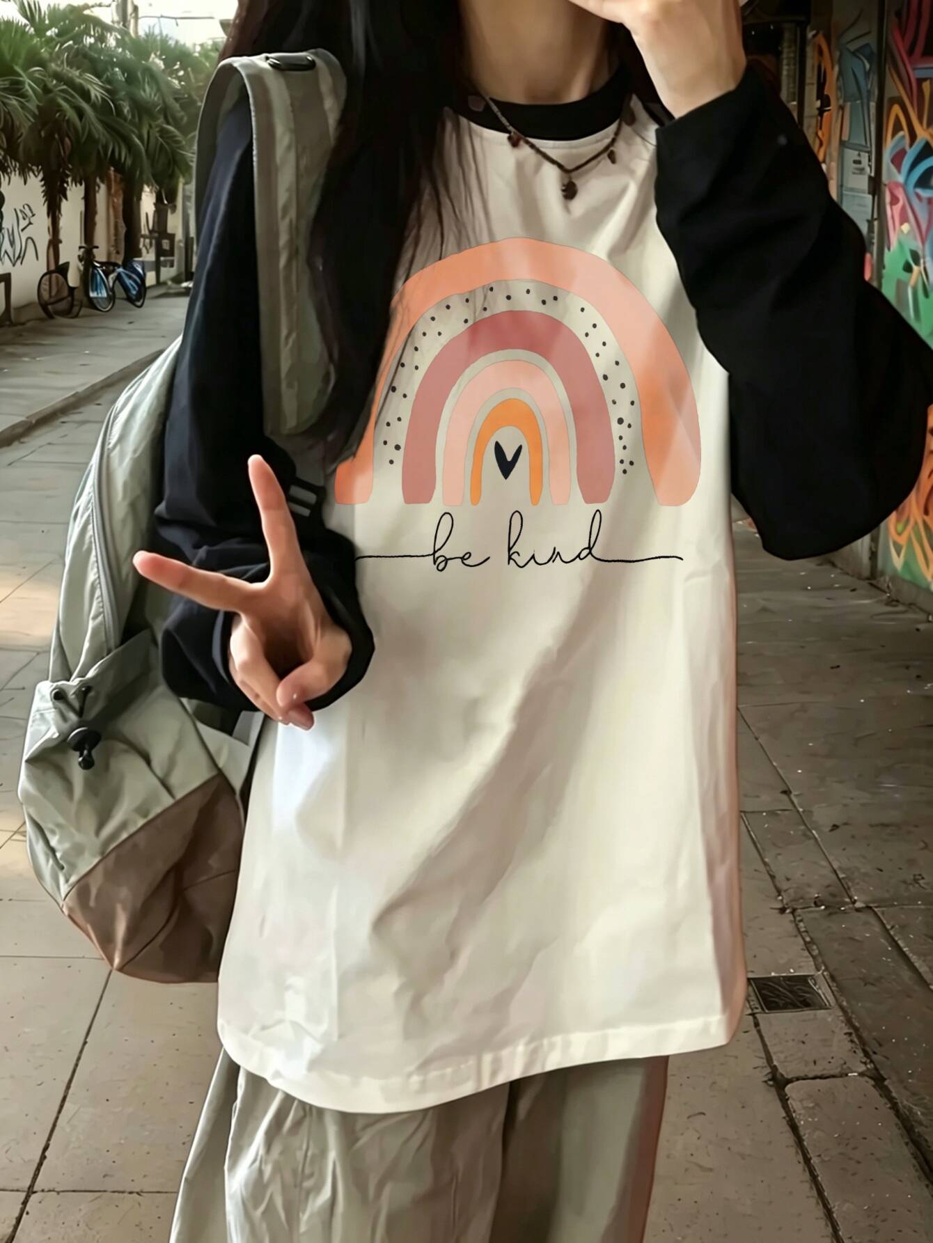 Tee Graphic Print - Koszulka damska Harajuku vintage z tęczowym