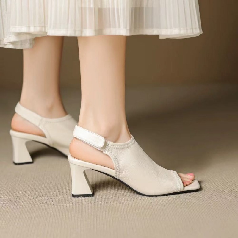 Francuskie sandały damskie z u – Casual Sandal Leather recenzja i cena