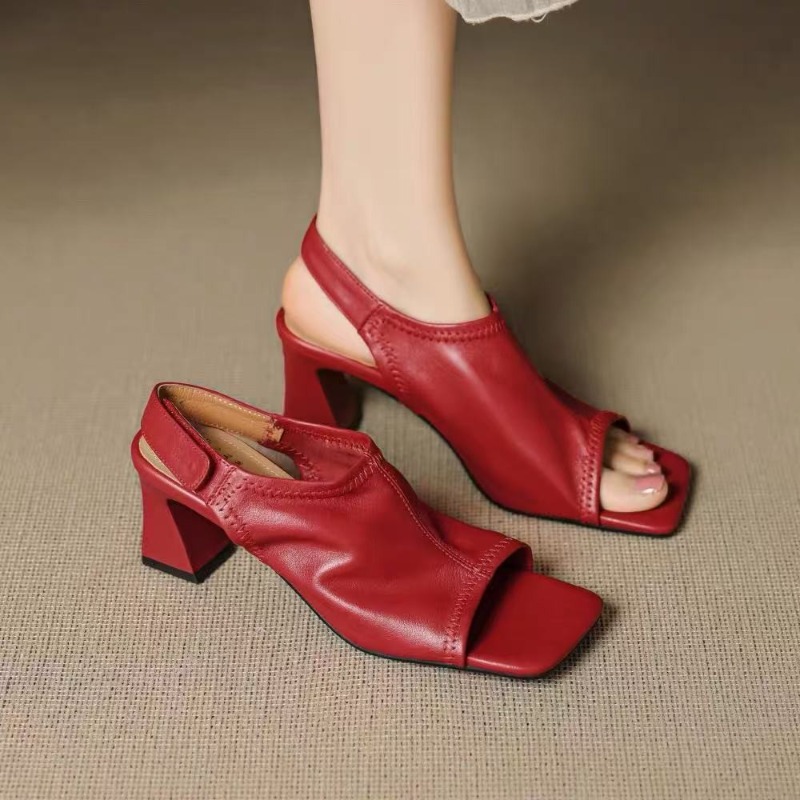 Francuskie sandały damskie z u – Casual Sandal Leather recenzja i cena